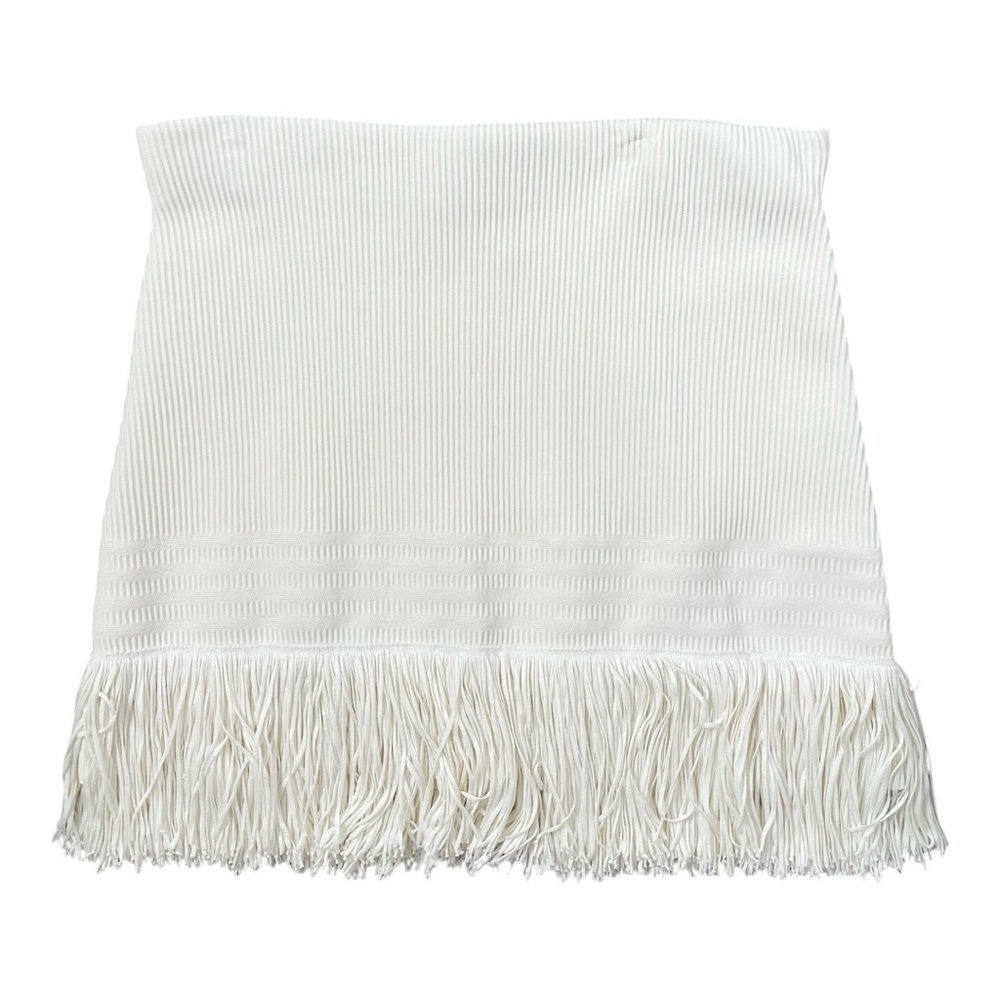 Express Women’s Fringe Skirt Size XL New Without Tags Ivory Stretch Statement - Picture 2 of 6